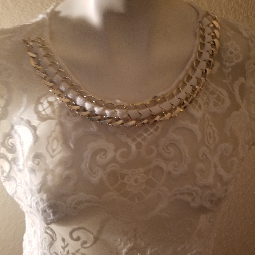 Top - Picture 4 of 4